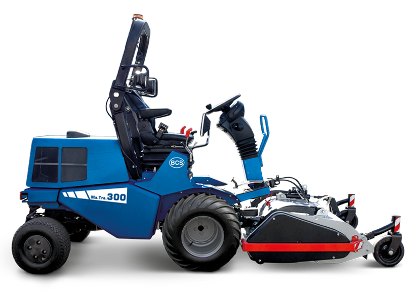 Tractoraș de tuns / tocat profesional hidrostatic BCS MA.TRA 300 cu tracțiune integrală 4WD, Yanmar 3TNV82A, 26CP