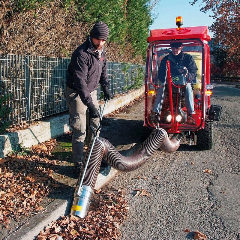 Tractoraș de tuns gazon cu platou în fața roților Gianni Ferrari PG230-2WD, 23CP, 126CM, benă de 600 litri cu descărcare la înălțime