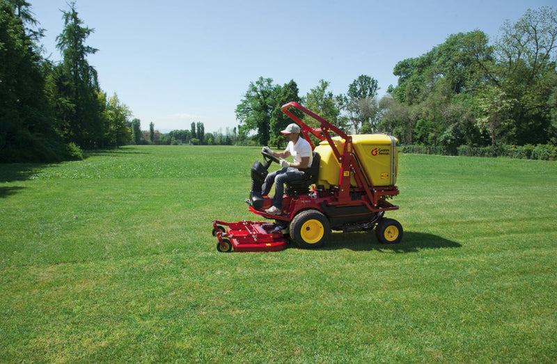 Tractoraș de tuns gazon cu platou în fața roților Gianni Ferrari PG230-2WD, 23CP, 126CM, benă de 800 litri cu descărcare la înălțime