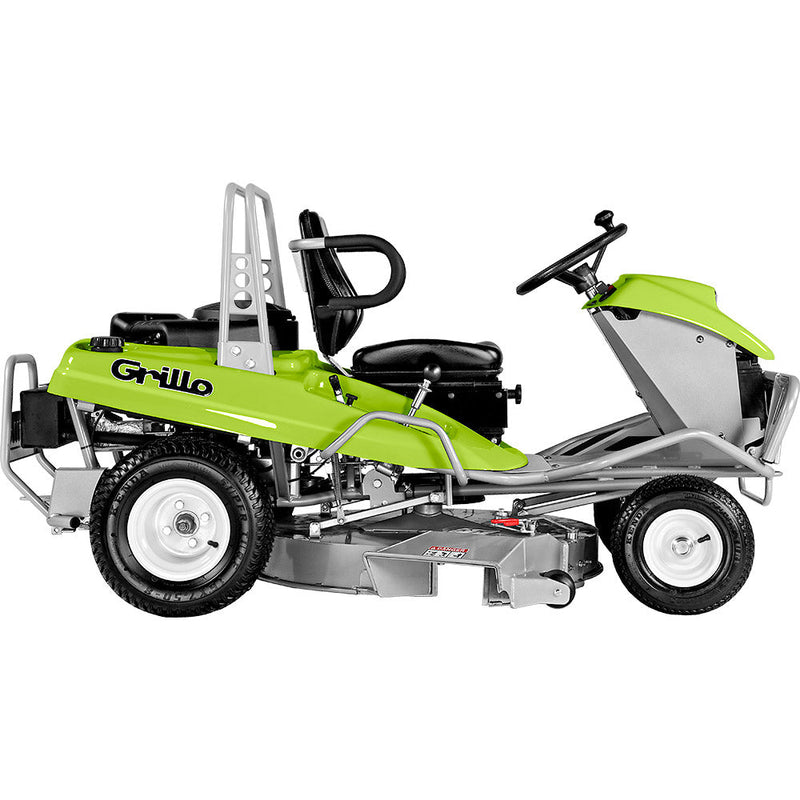 Tractoraș de tuns și tocat gazonul Grillo MD 18, 15,2CP, 83CM